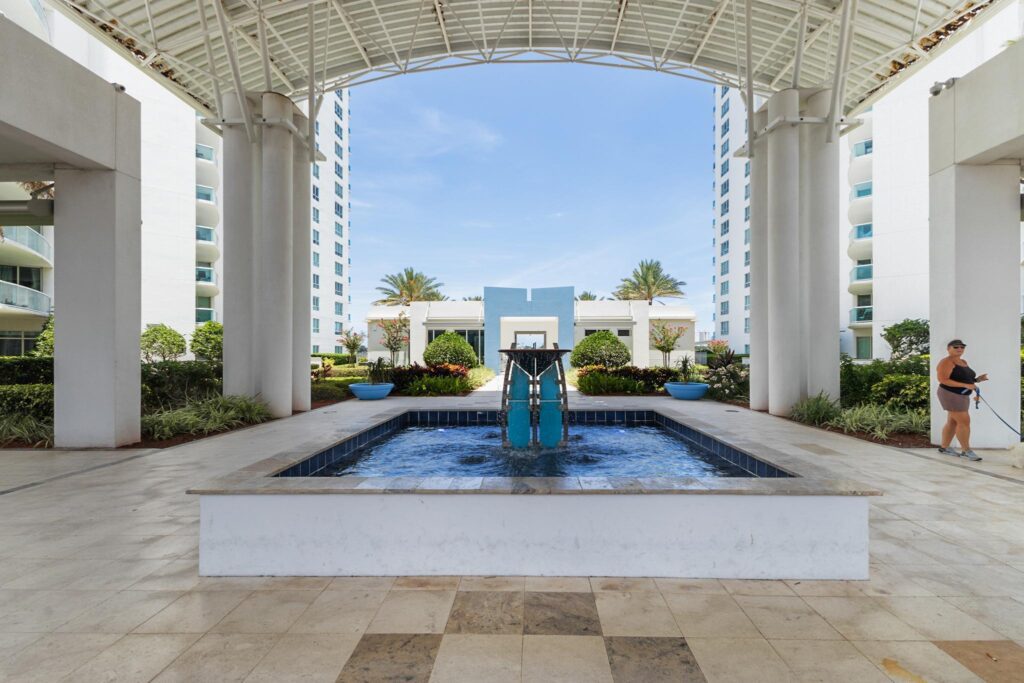 Fountain at Marina Grande